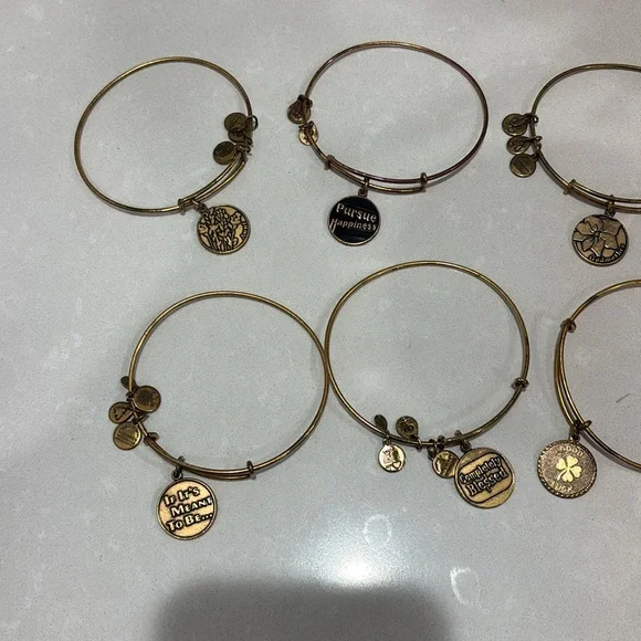 Alex and Ani lot - Picture 2 of 8